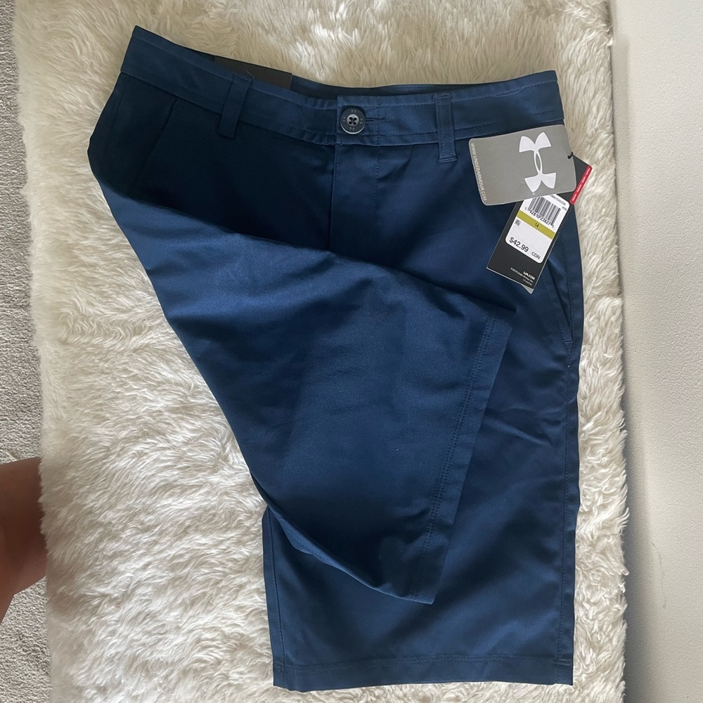 Youth - Under Armour Navy Blue Shorts BNWT size 14